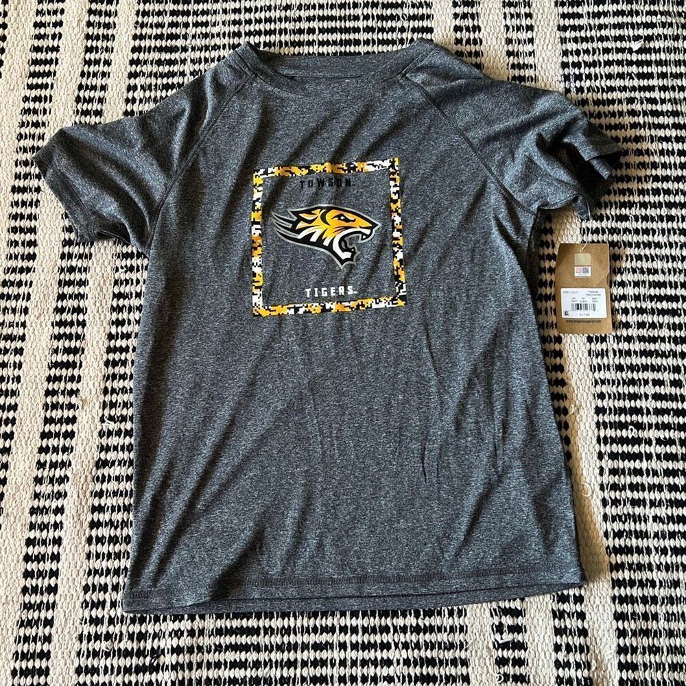 Rivalry threads size large 12/14 towson tigers Boys large active wear shirt spor